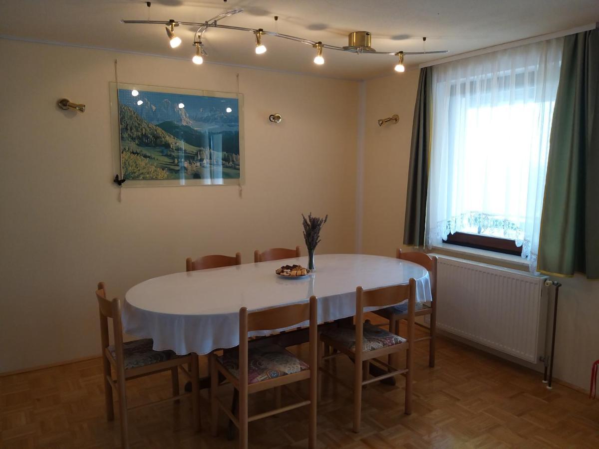 Getaway "At The Three Lights" Villa Sevnica ภายนอก รูปภาพ