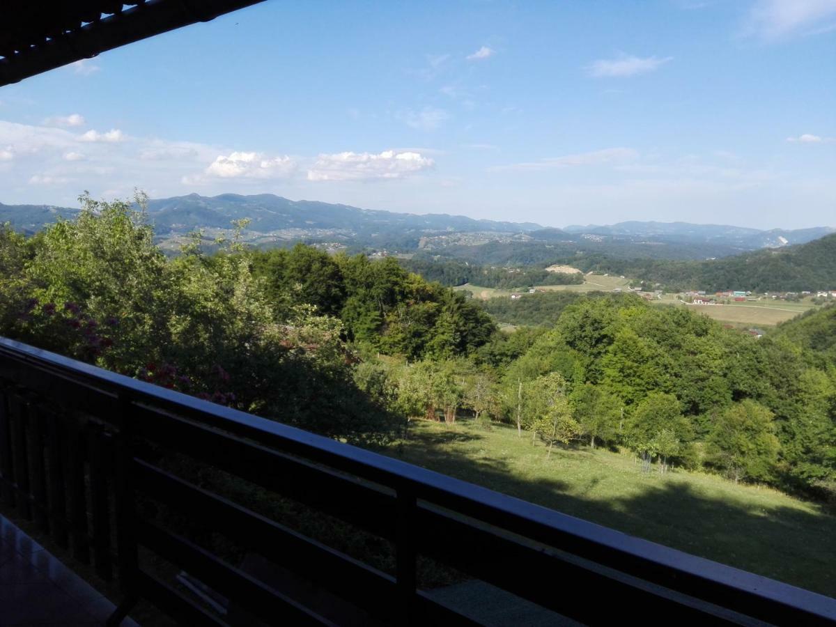 Getaway "At The Three Lights" Villa Sevnica ภายนอก รูปภาพ